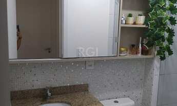 Imagem 2: Porto Alegre - Apartamento Padrão - Humaitá