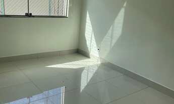 Imagem 4: EXCELENTE MANSÃO REFORMADA EM ÓTIMA LOCALIZAÇÃO NO SETOR DE MANSÕES DE TAGUATINGA SUL