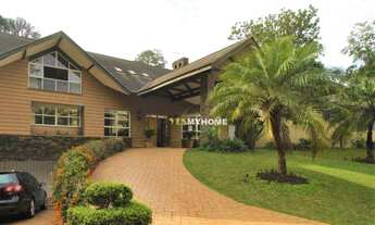 Imagem 3: Casa em condomínio com muita área verde privativa, 4 suítes, piscina à venda, 700 m² por R