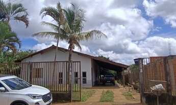 Imagem: Casa para venda tem 200 metros quadrados