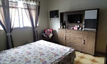 Imagem 5: Casarão com mais de 100 m² no Centro de Nilópolis