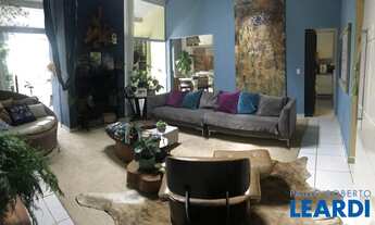 Imagem 3: CASA ASSOBRADADA - VILA DIVA - SP