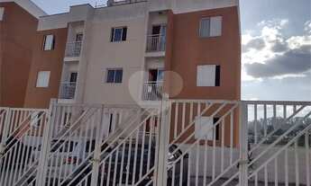 Imagem 3: Apartamento com 2 Quartos e 1 banheiro para Alugar, 45 m²