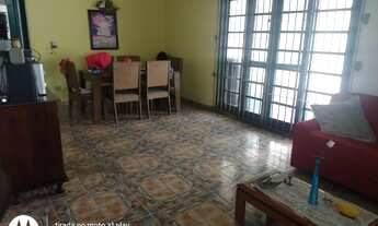 Imagem 2: Casa no Belas Artes com piscina, analisa carro. Itanhaém/SP