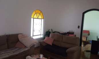 Imagem 2: Térrea para venda possui 217 metros quadrados com 3 quartos