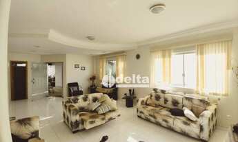 Imagem 4: Casa com 5 dormitórios à venda, 830 m² por R$ 3.200.000,00 - Vigilato Pereira - Uberlândia