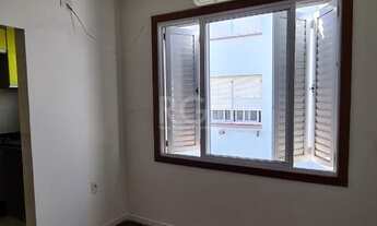 Imagem 2: Porto Alegre - Kitchenette/Conjugados - Menino Deus