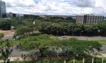 Imagem 2: Sala Liberty Mall nascente vista lago