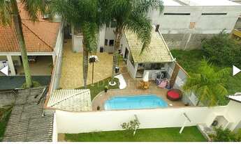 Imagem 2: Casa de 4 dormitórios na Ressacada