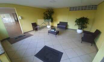 Imagem 7: 2/4 , px a estação do metro de Brotas. - 656