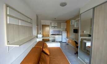 Imagem 4: Studio mobiliado com 33 m², em condomínio completo, no Centro de Curitiba/PR, à venda por