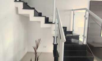 Imagem 6: Casa de condomínio sobrado para aluguel e venda possui 126 metros quadrados com 4 quartos