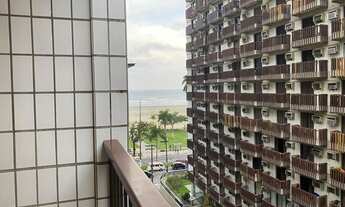 Imagem: Apartamento na quadra da praia com 2 quartos