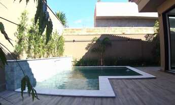 Imagem 2: Casa para venda tem 250 metros quadrados com 3 quartos