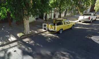 Imagem 2: Porto Alegre - Terreno Padrão - Petrópolis