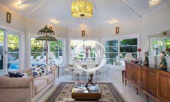 Imagem: Casa com 6 dormitórios à venda, 400 m²