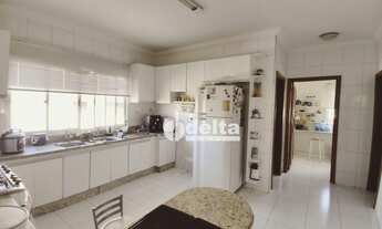 Imagem 7: Casa com 5 dormitórios à venda, 830 m² por R$ 3.200.000,00 - Vigilato Pereira - Uberlândia