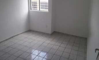 Imagem 4: Apartamento para venda possui 74 metros quadrados com 3 quartos em Pau Amarelo - Paulista