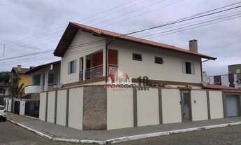 Imagem: Casa com 4 dormitórios à venda, 240 m²