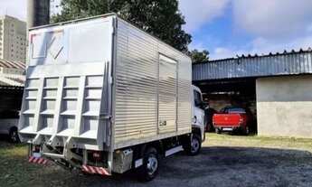 Imagem 7: Caminhão Volkswagen delivery expresse baú