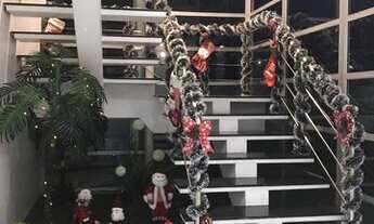 Imagem 5: Casa para aluguel tem 470 metros quadrados com 3 quartos em Tarumã - Manaus - AM