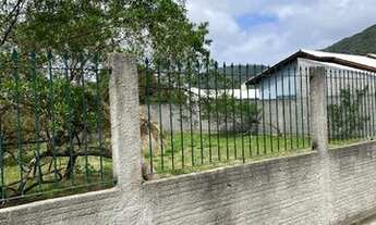 Imagem 4: Terreno com 404 m2 plano, murado com escritura pública, confira