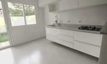 Imagem 2: Casa em Hípica Casa com 3 dormitórios