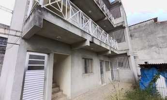 Imagem 5: ALUGO APARTAMENTO R$650,00<br>1° ANDAR 3 CÔMODOS E BANHEIRO LAVANDERIA COBERTA<br