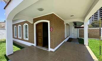 Imagem 4: Casa para aluguel tem 240 metros quadrados com 4 quartos em Jardim das Nações - Taubaté