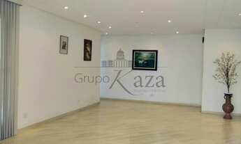 Imagem 2: Apartamento - Vila Adyana - Edifício Pennsylvania - 180m² - 3 Dormitórios