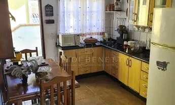 Imagem 7: Casa de dois andares mobiliada nos Amores, Balneário Camboriú