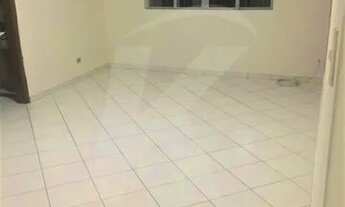 Imagem 5: Casa Comercial com 2 ótimos apartamentos com amplas dependências e salão 340 m²