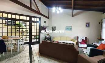 Imagem 7: Casa a Venda em Camboriú com Piscina e Salão de Festas com 2 Terrenos com 600m²