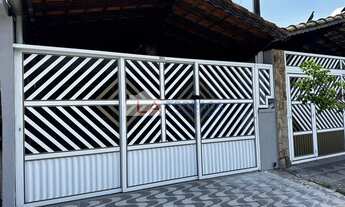 Imagem 2: Ref. 14681 - Casa Geminada - 2 Dormitórios - Quintal - Garagem