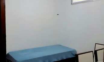 Imagem 4: Alugo quarto semi mobiliado p/ mulher