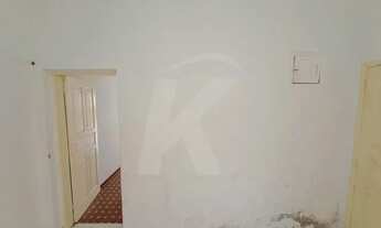 Imagem 7: Casa com 2 quartos, sala, cozinha, banheiro e quintal perto de metrô