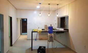 Imagem 3: Alugo Bela Vista 1 Suíte + 2 Quartos Próx. a Paróquia S. Peregrino