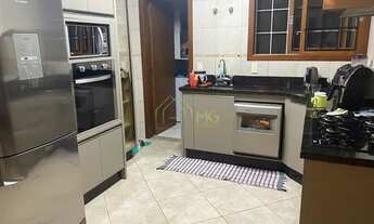 Imagem 2: Casa de Alto Padão no Sul da Ilha com 3 dormitórios