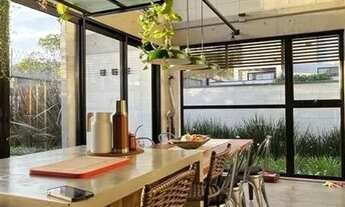 Imagem 4: Casa para venda com 170mts , 2 suítes fino acabamento, toda mobiliada. Condomínio com tod