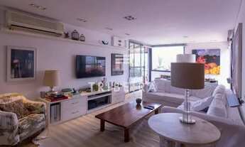 Imagem: Cobertura duplex de 270m², com 3 suítes