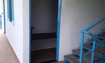 Imagem 3: Quarto individual mobiliado com garagem