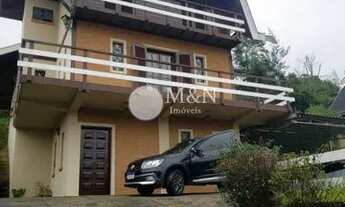 Imagem 2: Excelente casa a venda em campos do Jordão na Vila Suiça