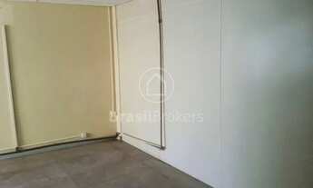 Imagem 5: Rio de Janeiro - Prédio Inteiro - Praça da Bandeira