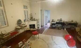 Imagem 4: Casa para aluguel tem 200 metros quadrados no bairro Auxiliadora com estacionamento- Porto