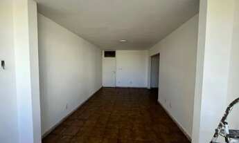 Imagem 2: Alugo Apartamento na Avenida Barão de Maruim 3 Quartos Com Varanda Privativa