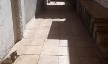 Imagem 2: Vagas de Garagem coberta com Portão eletrônico