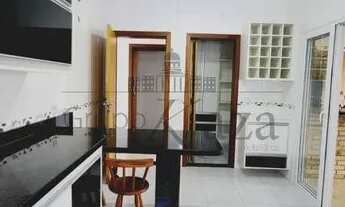 Imagem 5: Linda Casa Térrea 340m² - 5 suítes, área gourmet, piscina, 4 vagas e lazer completo