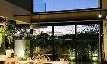 Imagem 5: Casa para venda com 170mts , 2 suítes fino acabamento, toda mobiliada. Condomínio com tod