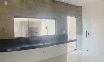 Imagem 6: Vendo casa possui 165 metros quadrados com 3 quartos