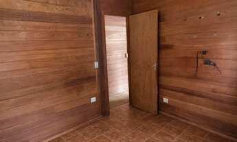 Imagem 7: Casa térrea com amplo terreno 2 quartos | Quintal grande